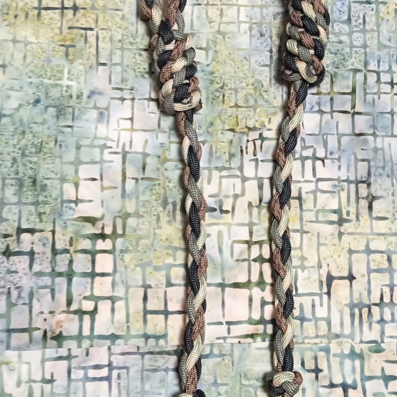 Paracord Hunting Call Lanyard - Picture 6 of 7